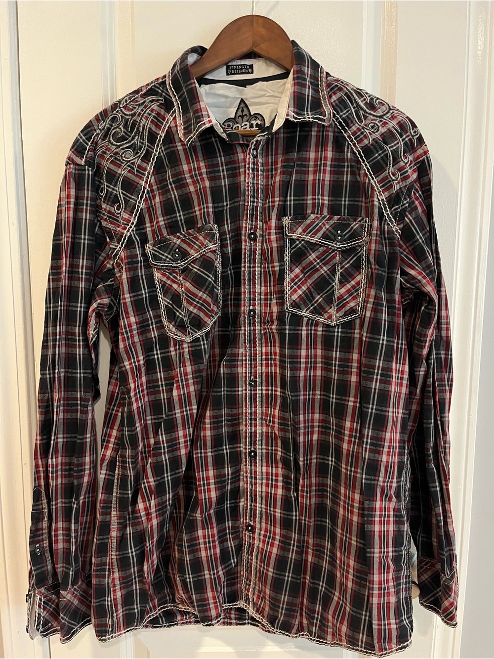 Roar Black & Red Plaid Button-Down Shirt